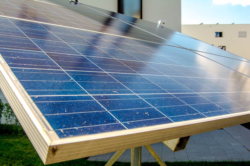 Mit der Caterva-Sonnen senken Sie dauerhaft Ihre Stromkosten durch signifikant höheren Eigenverbrauch und unterstützen durch die Energiewende zuhause auch die gemeinsamen Energieziele.