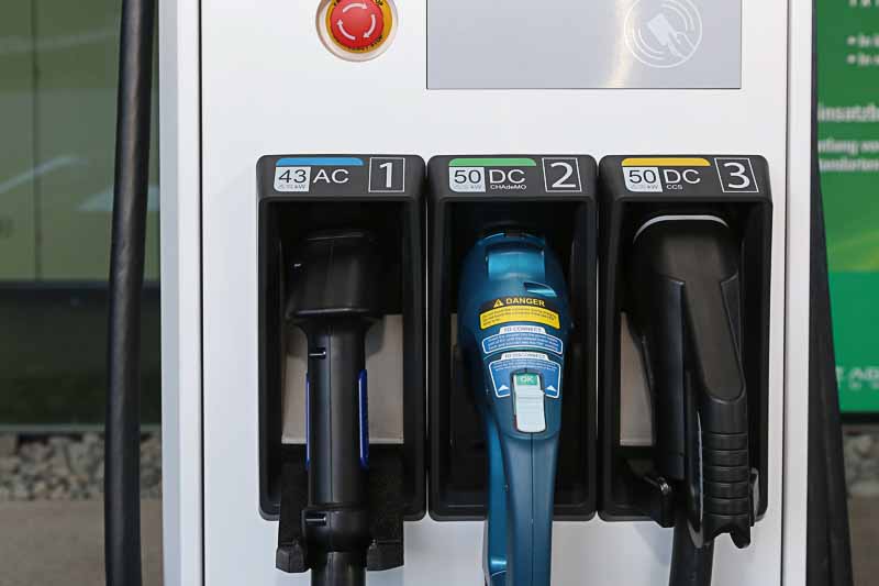 Nach dem Bekanntwerden des Abgasskandals dürfte es mit der Umstellung auf Elektroautos weltweit vermutlich recht schnell gehen.